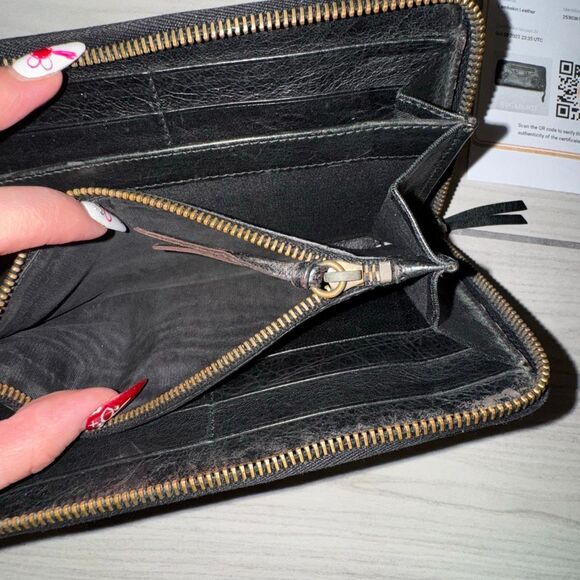 Balenciaga Le City or Motor City long zip-around black wallet in lambskin leathe - Picture 4 of 7
